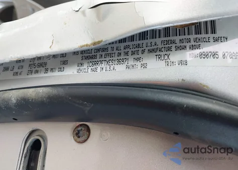 2014 Ram 1500 Express z USA, uszkodzony, nr VIN 1C6RR7FTXES136971